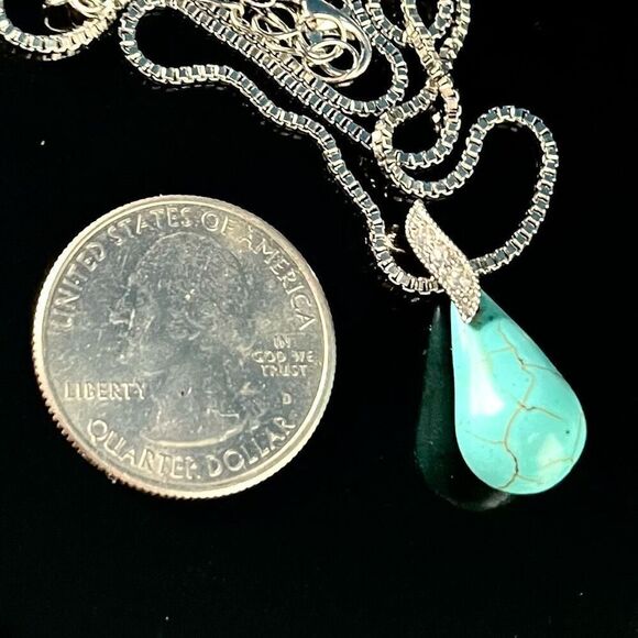 BBN Turquoise & Sterling w/ zircon accent Pendant & Chain - Picture 5 of 12